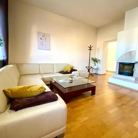 Moderny S Krbom Zilina