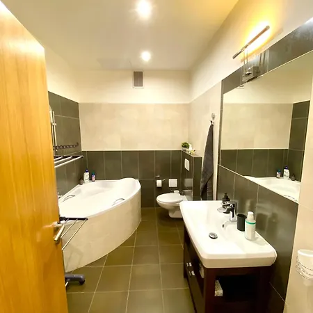 Moderny S Krbom Apartmán